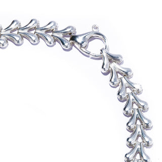 herringbone M necklace