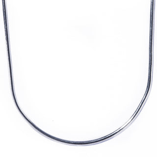 supple middle necklace