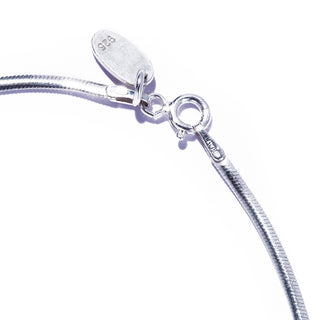 supple middle necklace