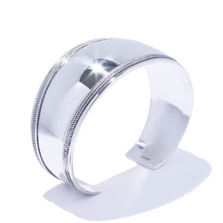 organic vein bangle