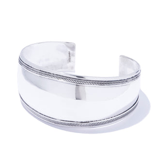 organic vein bangle