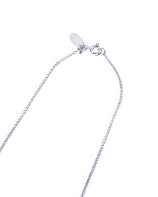linear necklace