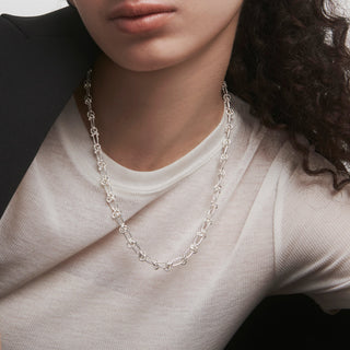 oval sway necklace