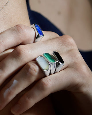 palette lapis ring