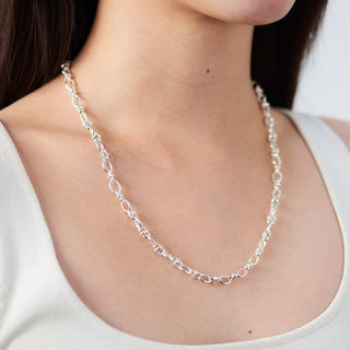 oval chain necklace